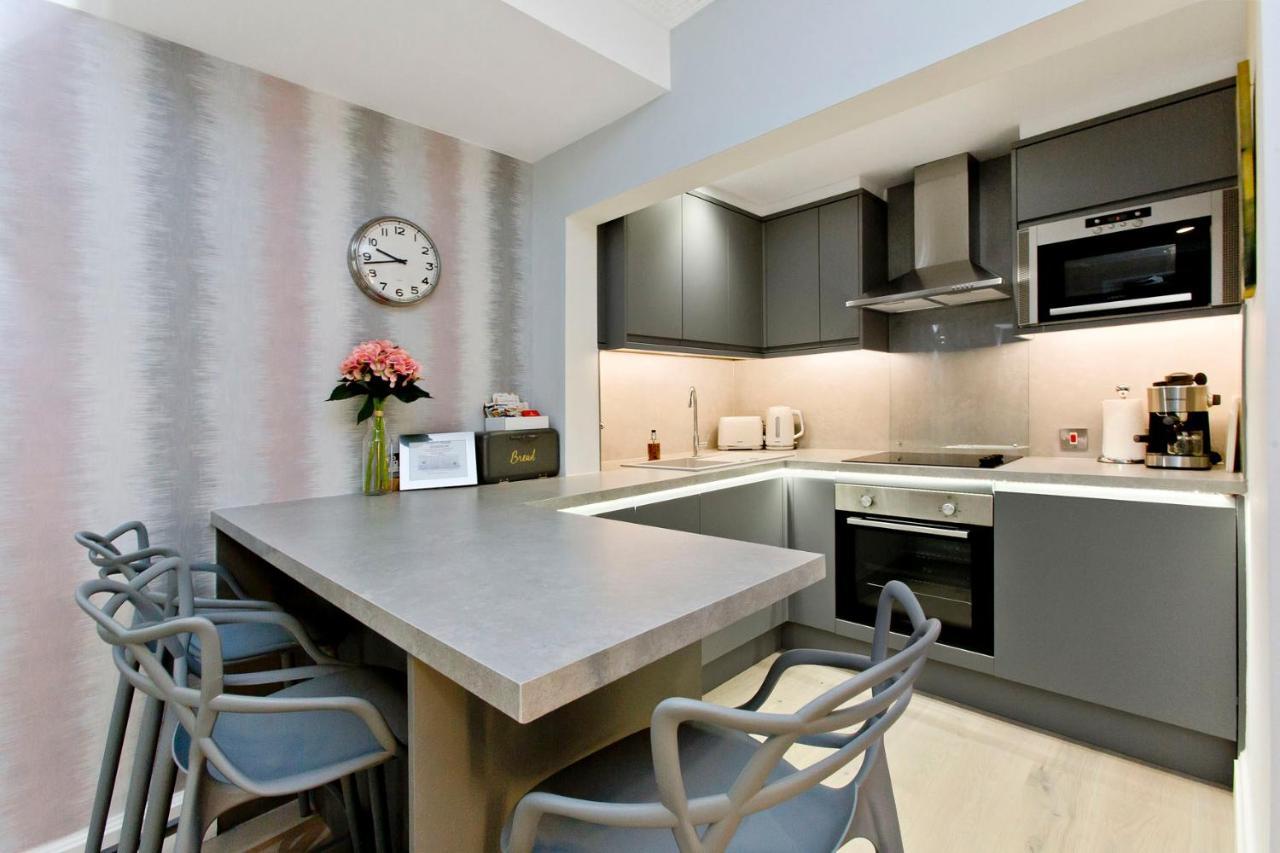 Ultra Modern, West End Village, Refurbished 1 Bed EDI Kültér fotó